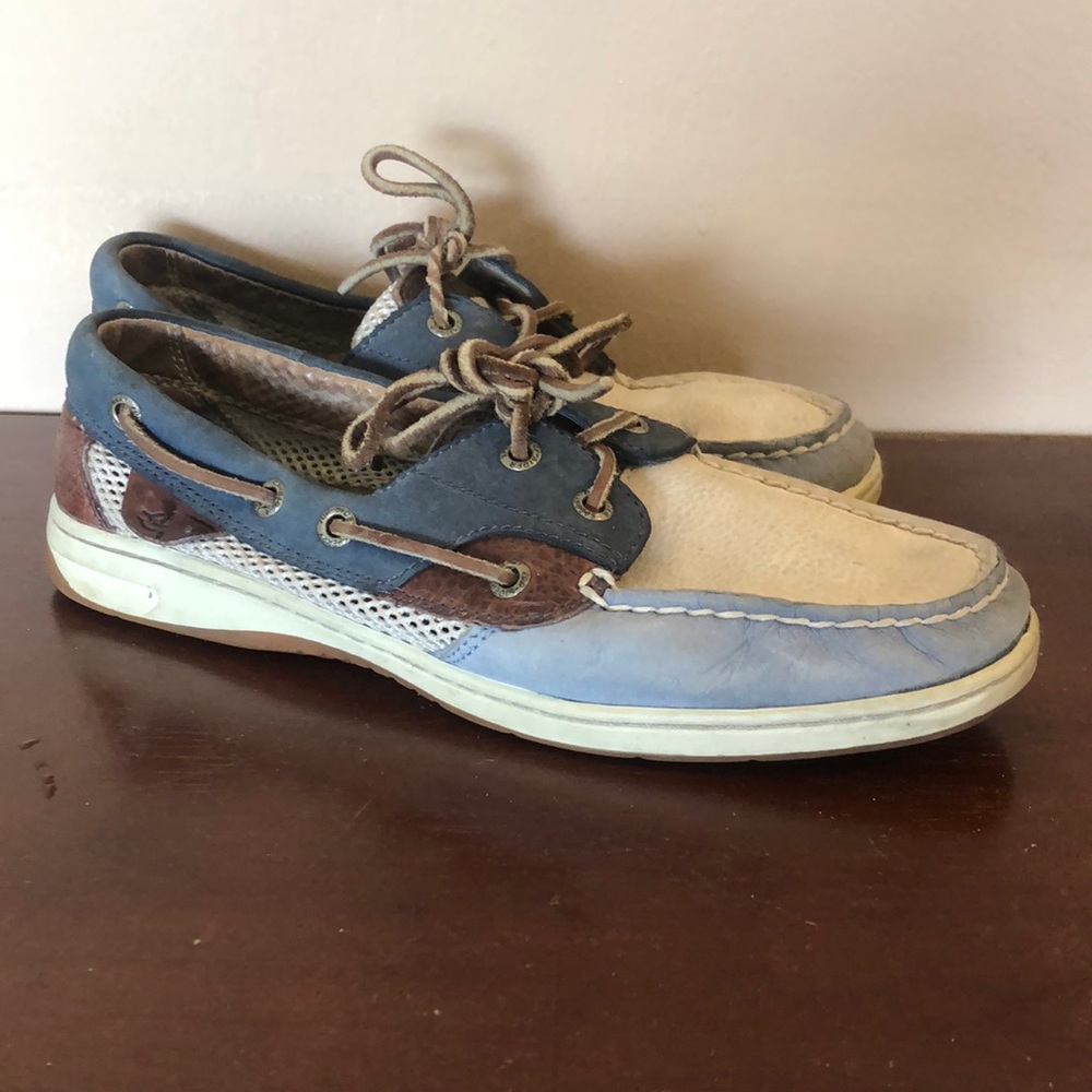 Sperry top-sider boat shoe